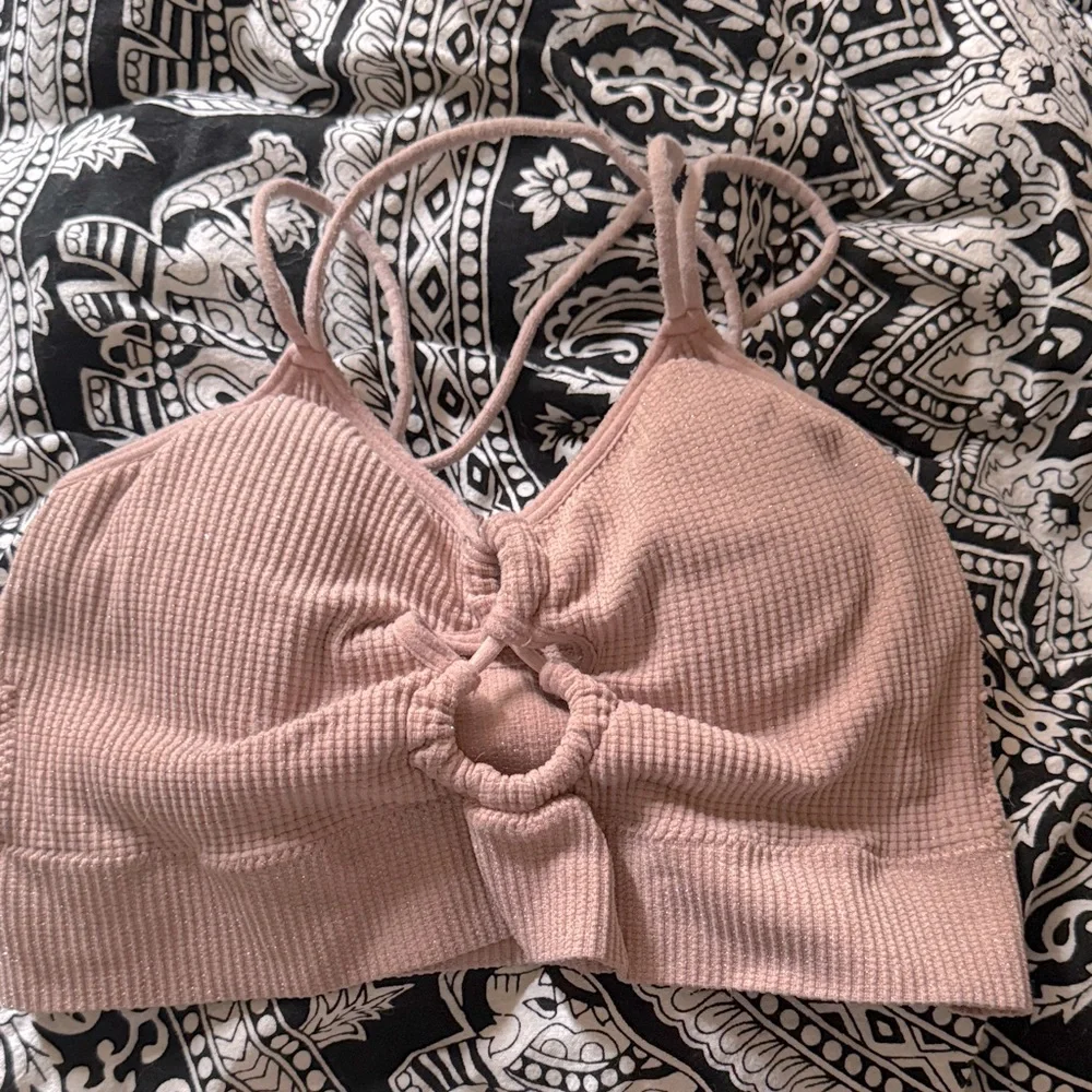 Pink Ribbed Bralette with Ring Detail - Picture 1 of 1